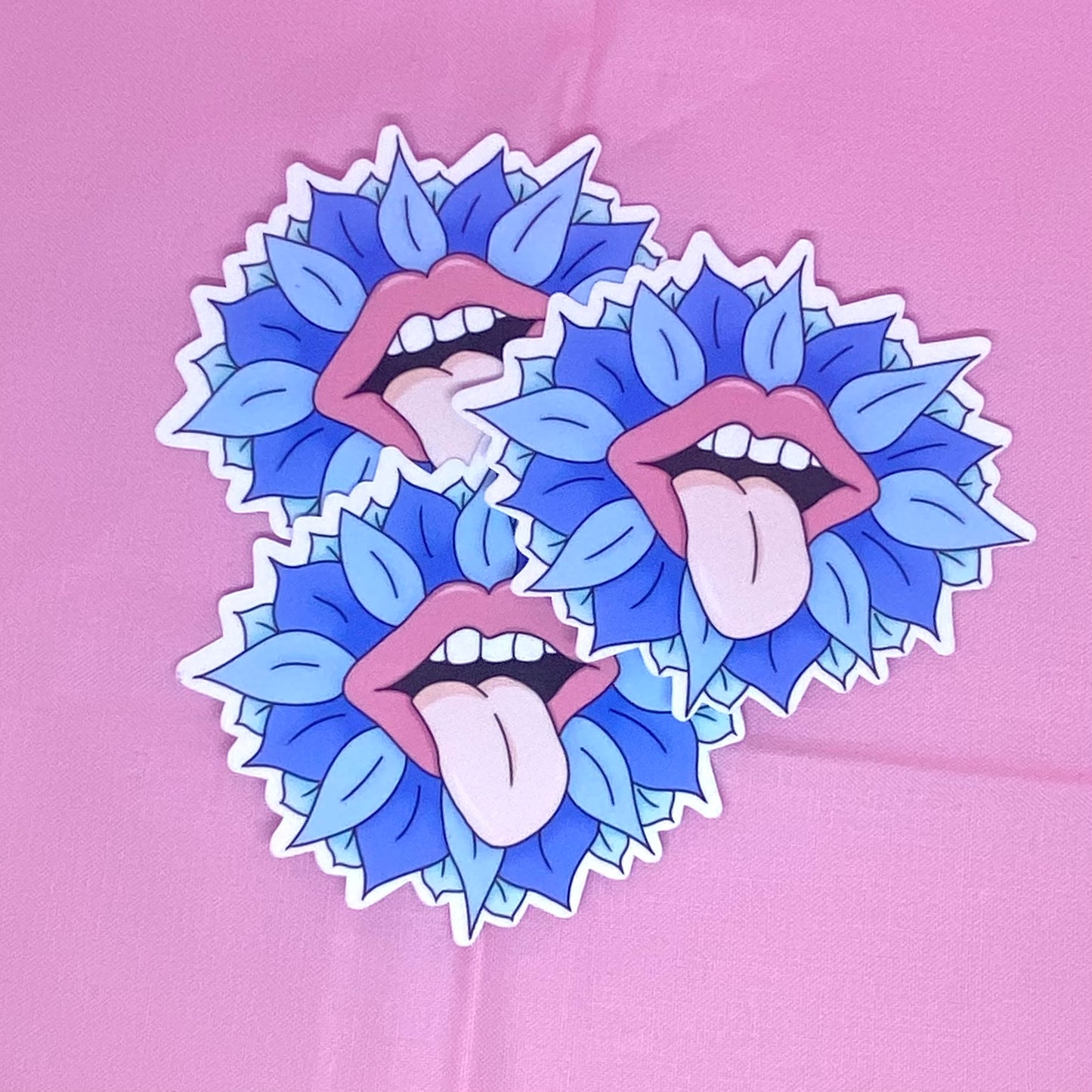 Flower Kiss - Blue & Pink